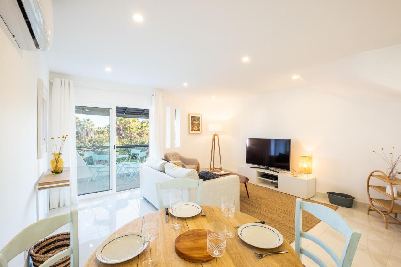Beach Praia - Sleep 5 - Pool - Free Wi-Fi - Air Con Albufeira Dış mekan fotoğraf
