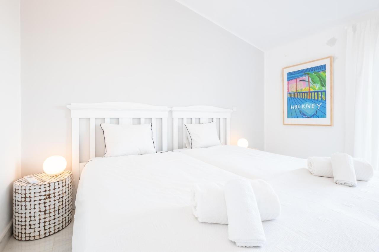 Beach Praia - Sleep 5 - Pool - Free Wi-Fi - Air Con Albufeira Dış mekan fotoğraf
