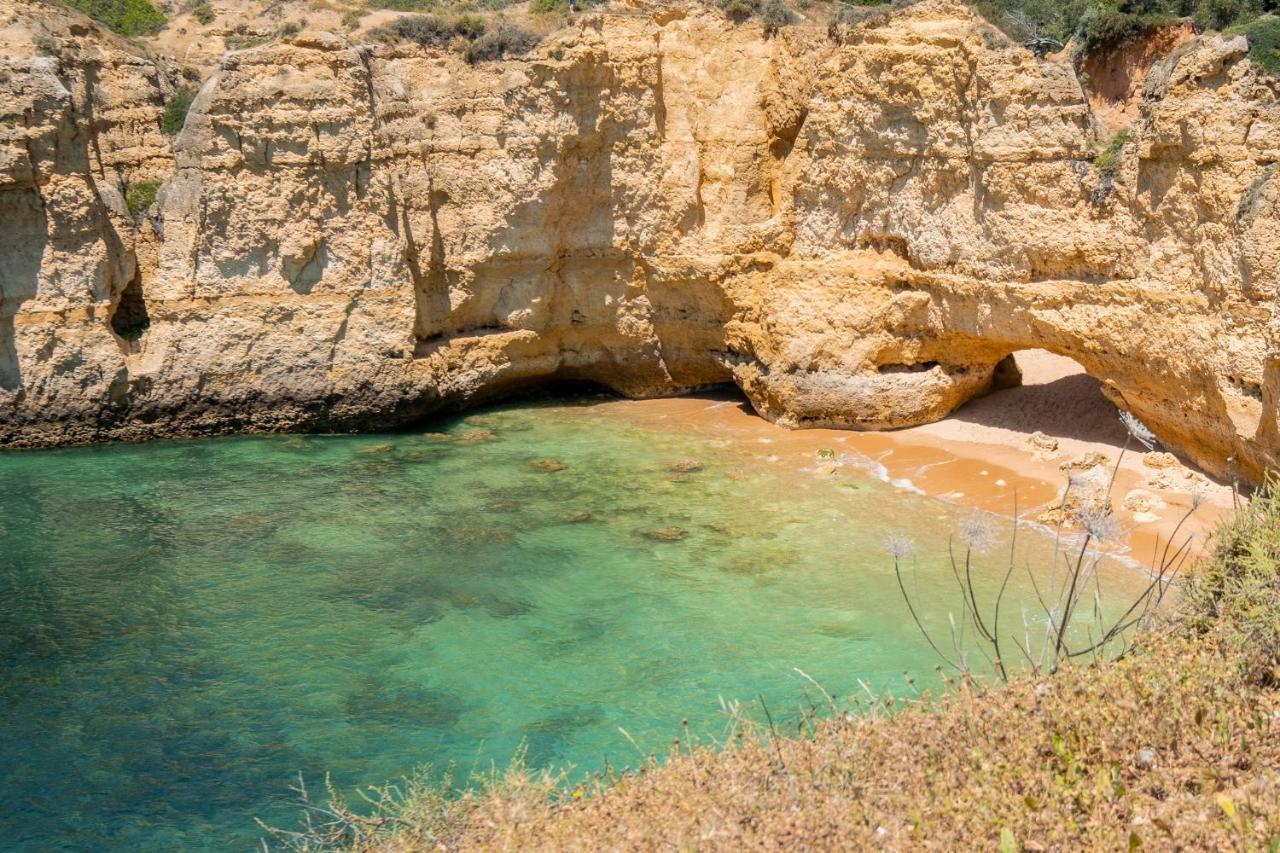 Beach Praia - Sleep 5 - Pool - Free Wi-Fi - Air Con Albufeira Dış mekan fotoğraf